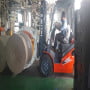 Xe nâng kẹp cuộn