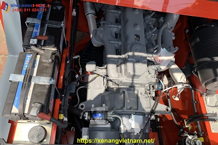 dong-co-isuzu-6bg1-tren-xe-nang-10-tan