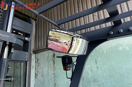 gương chiếu hậu xe nâng 10 tấn