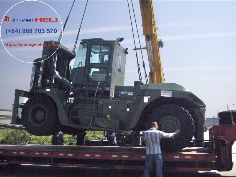 xe nâng heli 20 tấn