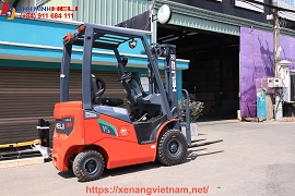 xe nâng điện ngồi lái tại thuận an bình dương