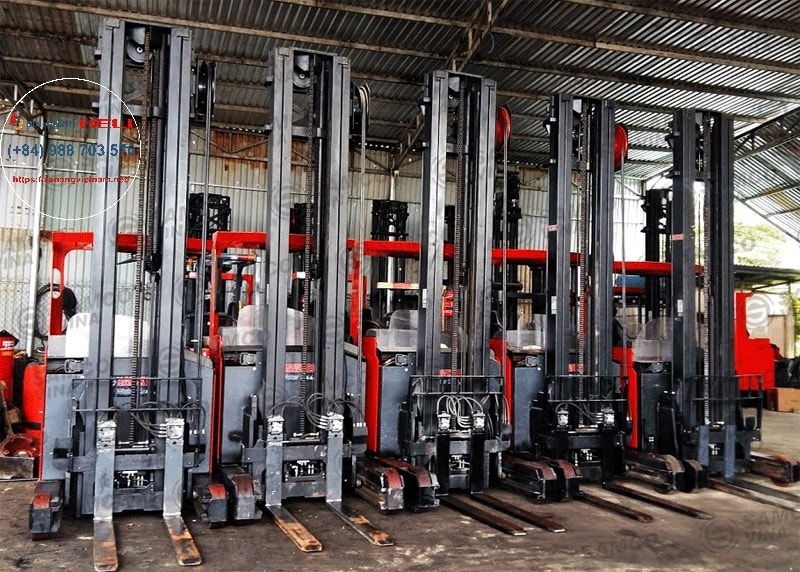 Bãi xe reach truck cũ Bãi xe reach truck cũ