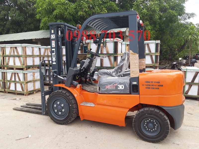 xe dầu 3 tấn heli dòng trung cấp