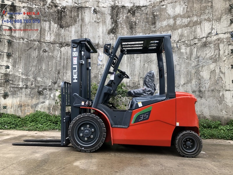 xe nâng điện lithium dòng mới