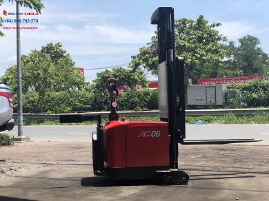 xe nâng 600Kg đối trọng sau xe nâng 600Kg đối trọng sau