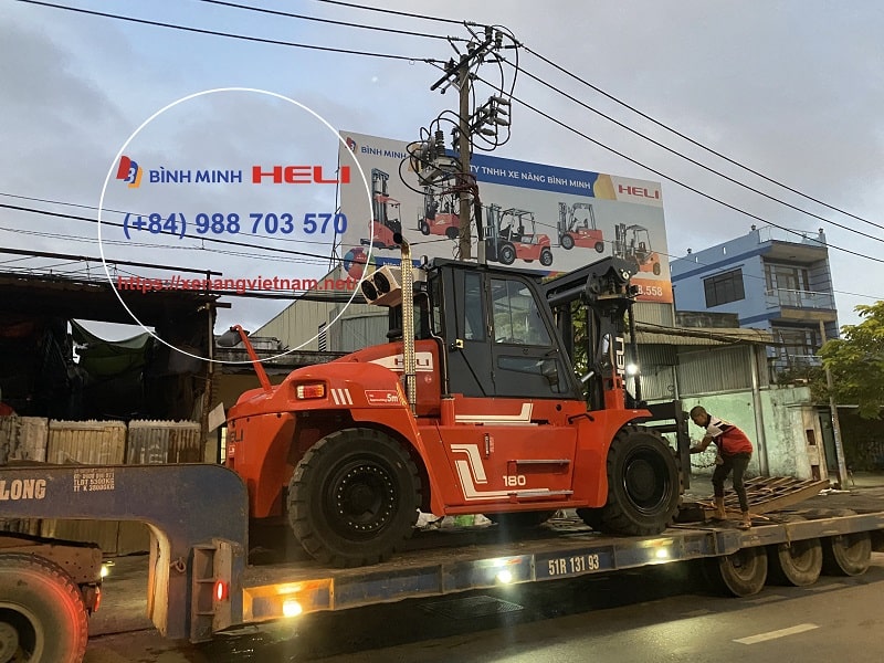 xe nâng Heli 18 Tấn Tại Việt Nam