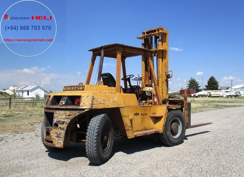 xe-nang-komatsu-7-tan-FD70-cu