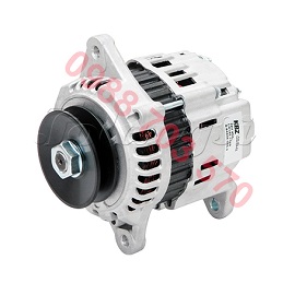 máy phát điện trên động cơ isuzu 4JG2