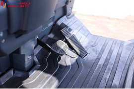 chân ga điện xe nâng 1.5 tấn lithium