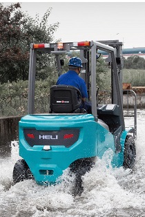 lội nước 20cm của xe nâng điện lithium 1.5 tấn G2 Series