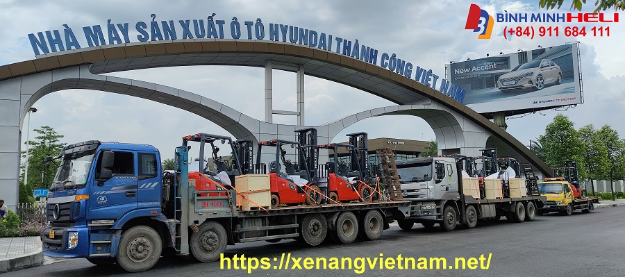 vàn giao lô xe nâng điện ắc quy lithium 3.5 tấn cho nhà máy ô tô huyndai thành công