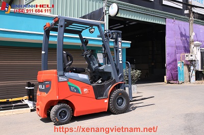 xe nâng điện ắc quy lithium 1-1.5 tấn
