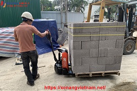 xe nâng tay nâng gạch công nghệp xây dựng