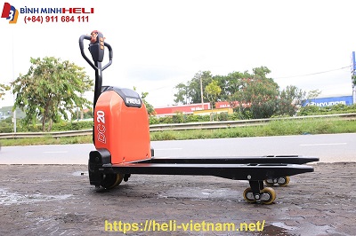 cho thuê xe nâng tay điện 2 tấn tại bến cát