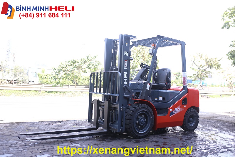 cho thuê x enanag dầu heli 3 tấn