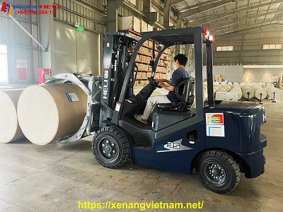Xe Nâng Kẹp Giấy Cuộn Xe Nâng Kẹp Giấy Cuộn