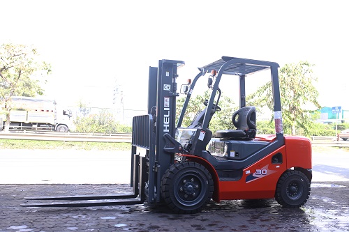 cho thuê xe nâng dầu diesel cho thuê xe nâng dầu diesel