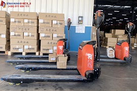 xe nâng tay điện 1.5 tấn