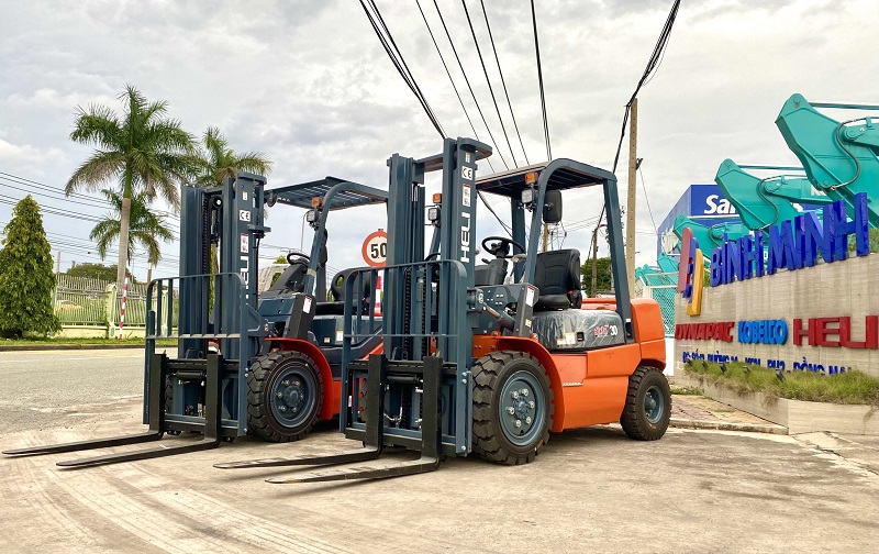 xe nâng heli tại đồng nai