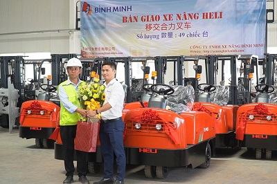 lô xe nâng HEli tại Advance