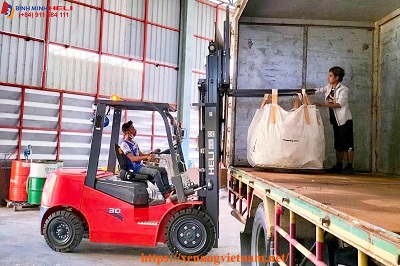 Xe Nâng Bao Jumbo Nhựa Tái Sinh
