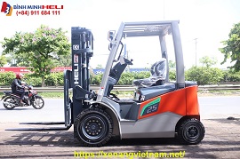 Mua Xe Nâng Điện 2.5 Tấn Trả Góp
