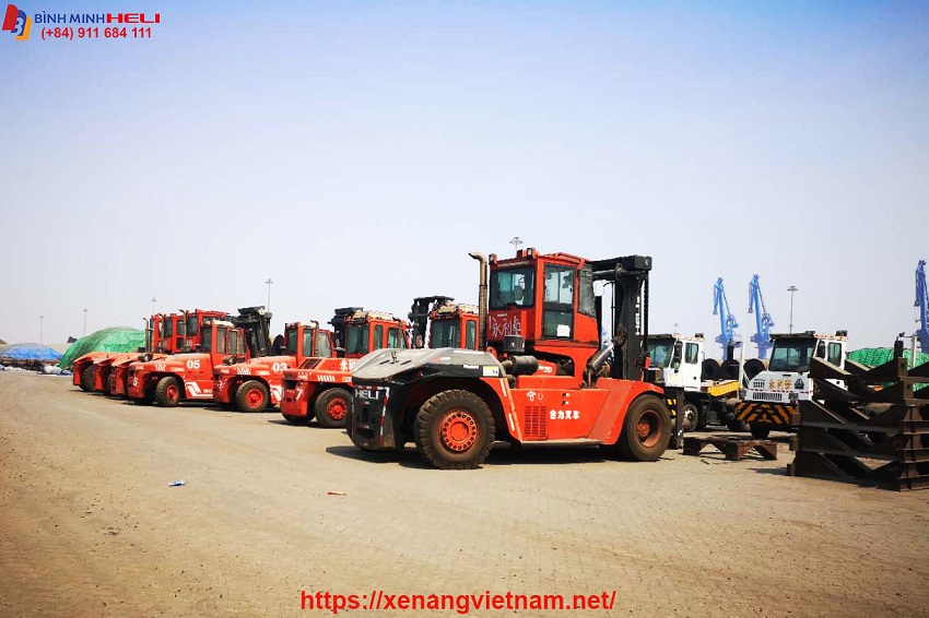 Xe Nâng Tại Cảng Hải Phòng