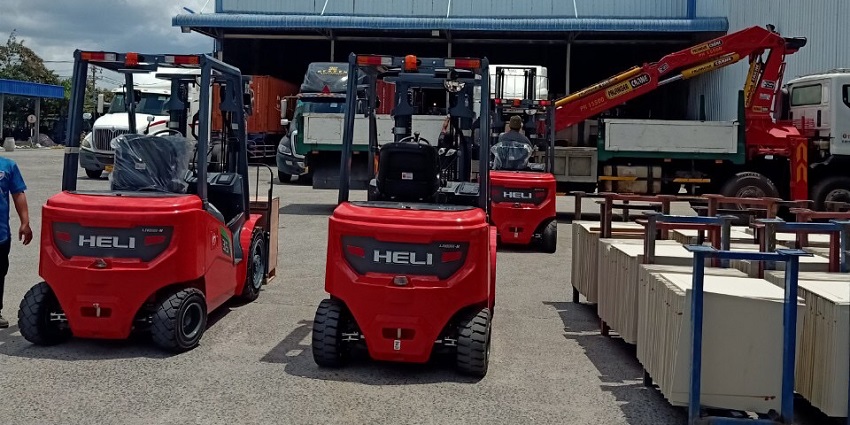 xe nâng điện tại miền tây