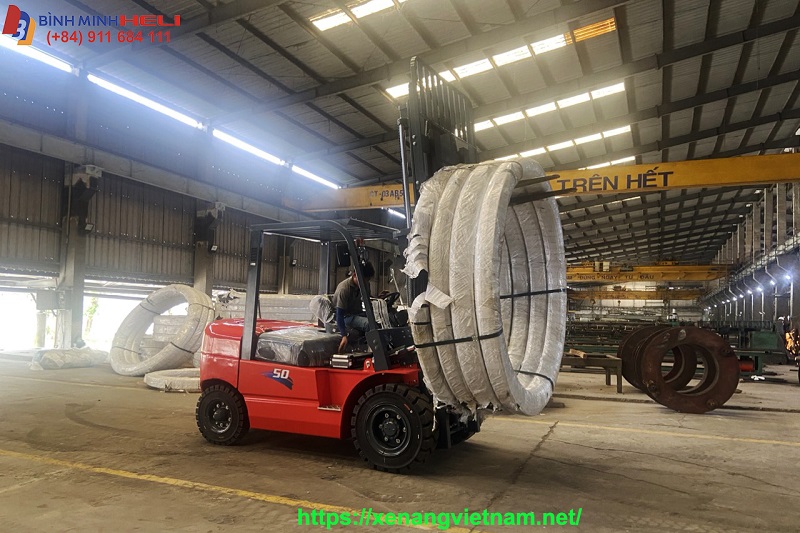 Xe Nâng 5 Tấn Tại Thái Nguyên