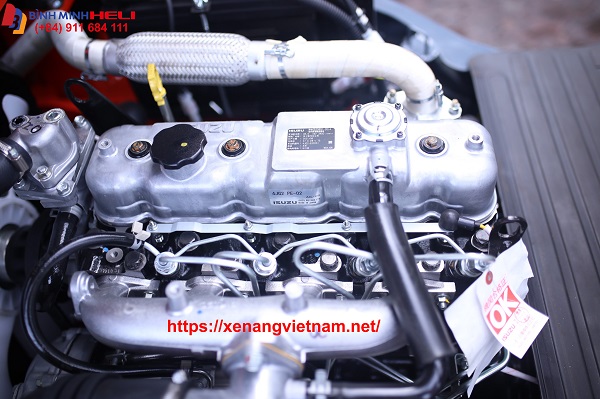 五十铃4JG2发动机