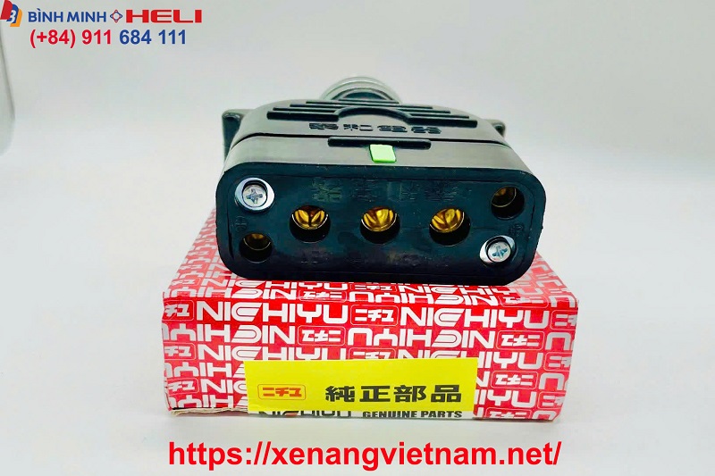 Giắc Cái Nichiyu 30A-250V