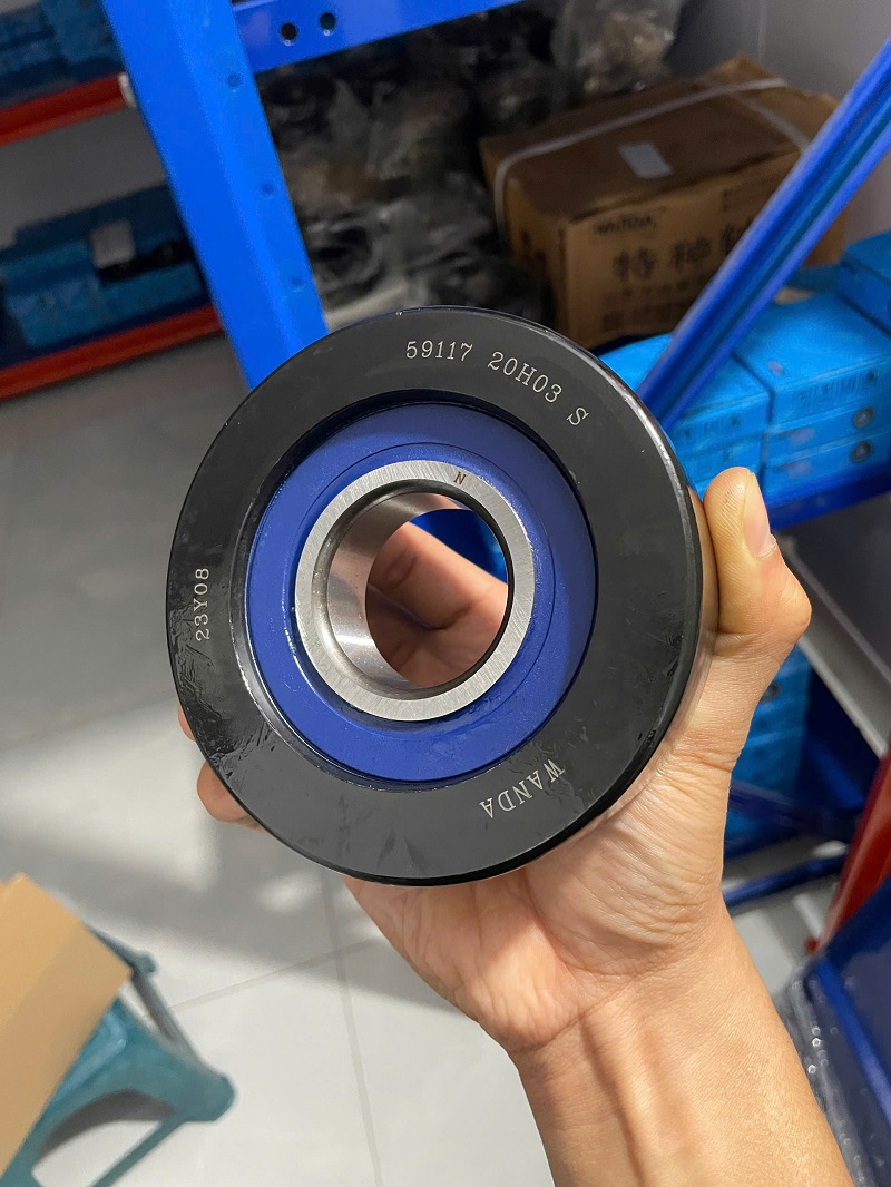 Bac-Dan-Khung-Xe-Nang-Nissan-59117-20H03